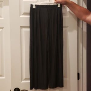 Zara pleated pants
